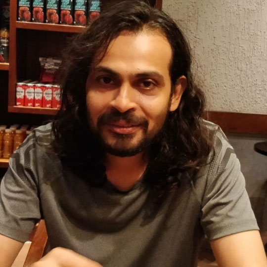 Saurin-Desai_1.jpeg